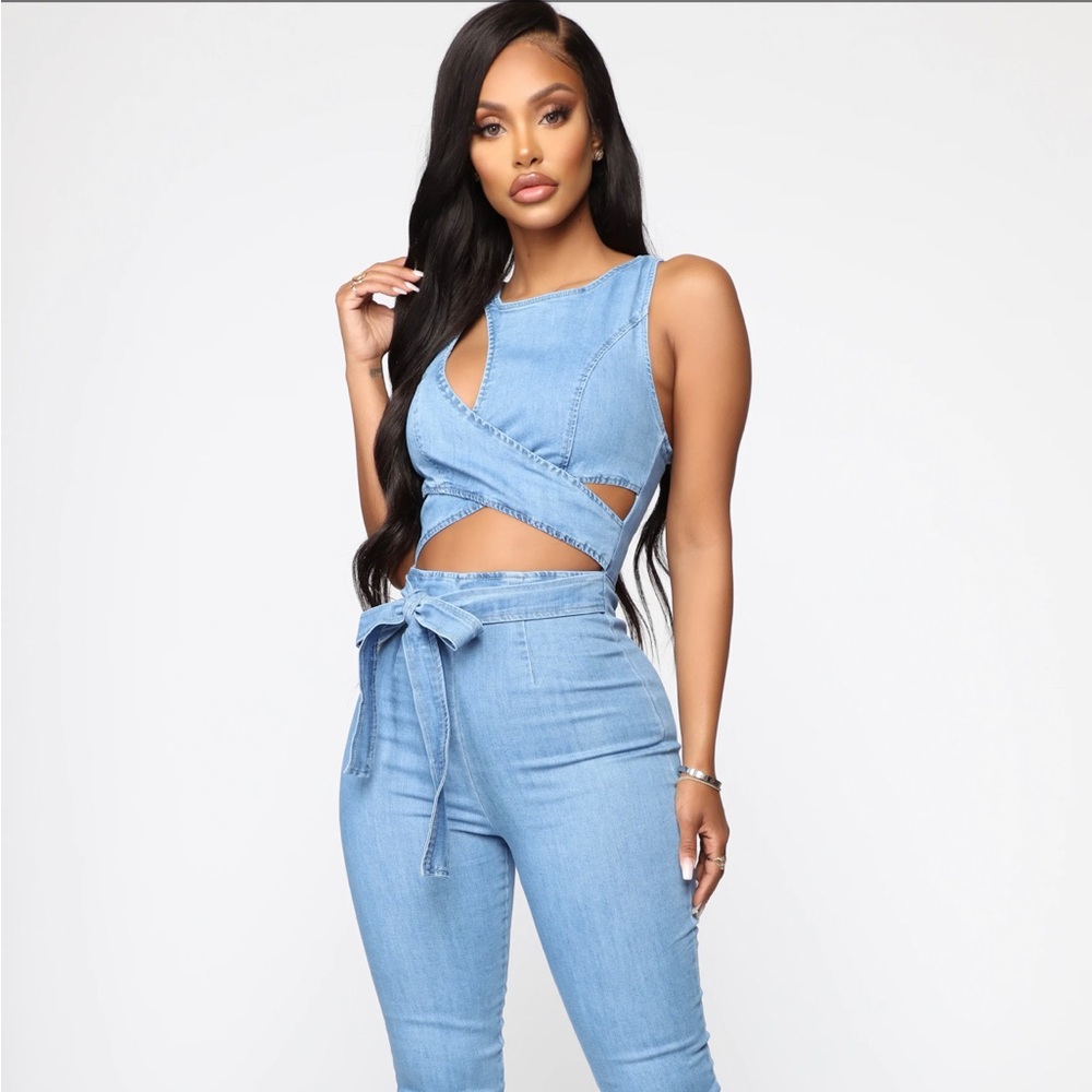 **Sold**.    Fashion Nova Jumpsuit